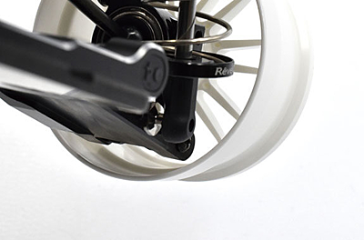 Reve D Competition Drift Wheel "UL12" White (Offset 6mm, 2pcs)